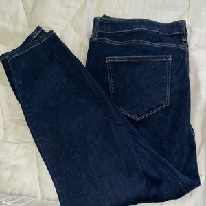 Women’s Plus Jeans